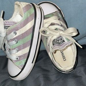 Converse All Star Chuck Taylor’s sneakers canvas size 7